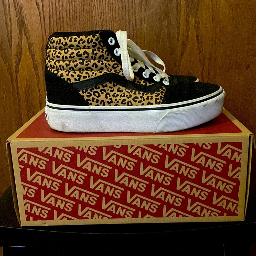 Vans Cheetah Hi Platform Size 7
